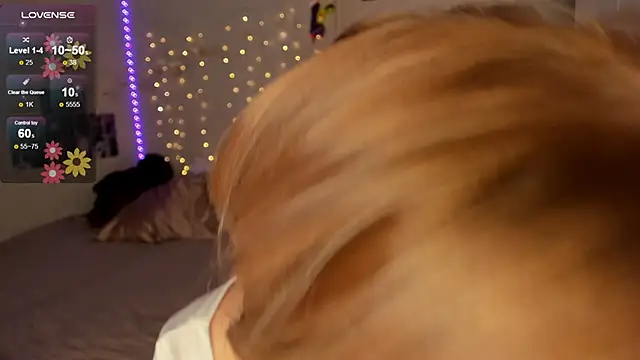 Snapshot of Hannah_Carr chatting on 02.19.25 Hannah Carr online show from 02.19.25