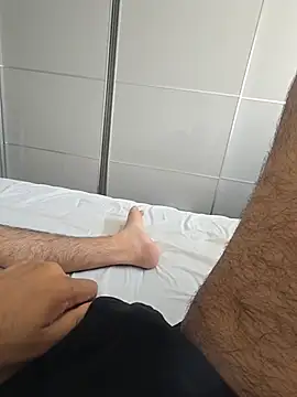 Snapshot of Hardmard chatting on 07.17.26 Hardmard online show from 07.17.26