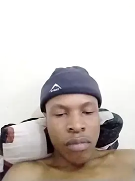 Snapshot of meshent chatting on 10.10.25 meshent online show from 10.10.25