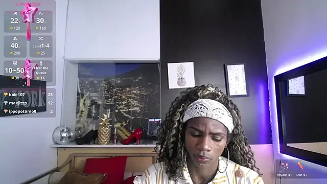 Snapshot of enderlis chatting on 01.28.25 enderlis online show from 01.28.25