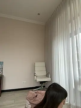 Hott Lolla online show from 02.05.25