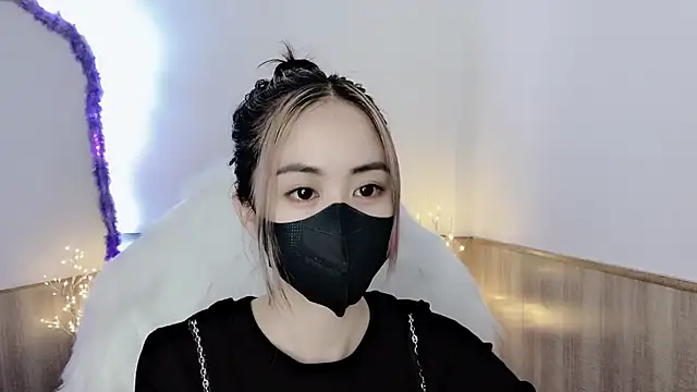 witch-39 online show from 03.18.25