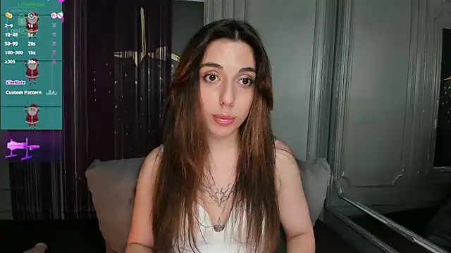 Snapshot of eva_lim chatting on 12.27.24 eva lim online show from 12.27.24