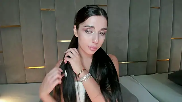 Snapshot of eva_lim chatting on 03.15.25 eva lim online show from 03.15.25