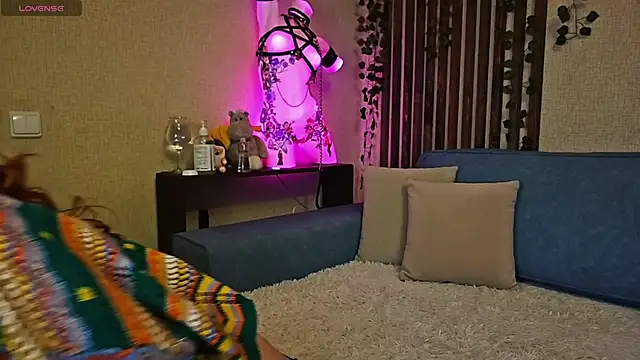  SweetFox  online show from 09.30.25