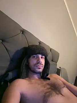 Snapshot of EduardoCompriguano94 chatting on 02.17.26 EduardoCompriguano94 online show from 02.17.26