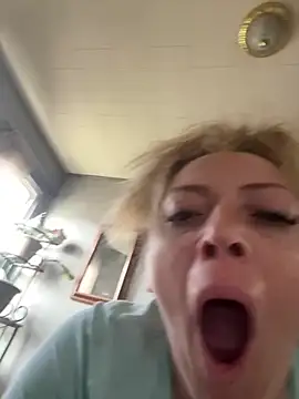 lezbean24 online show from 03.10.26