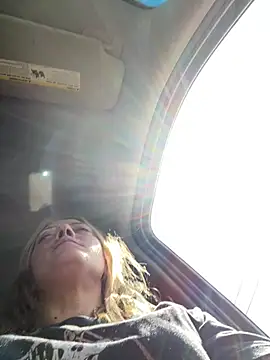 lezbean24 online show from 03.15.26