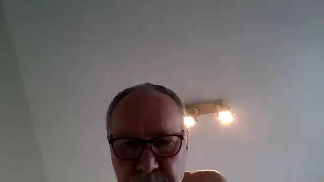 Snapshot of jimmybenido chatting on 05.09.26 jimmybenido online show from 05.09.26