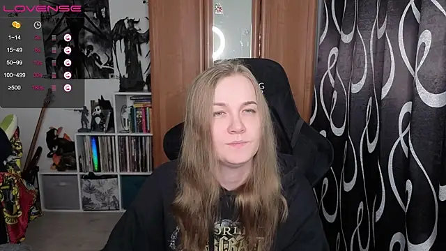 Snapshot of stellablondy chatting on 05.26.26 stellablondy online show from 05.26.26