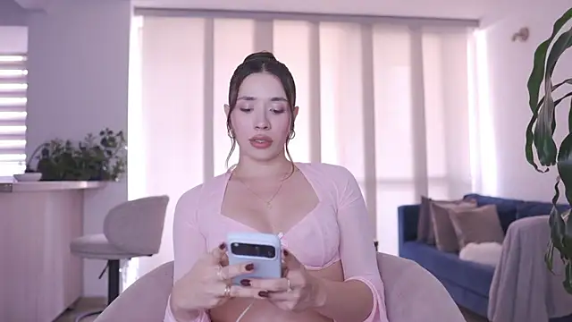 honeyann08 online show from 06.18.26