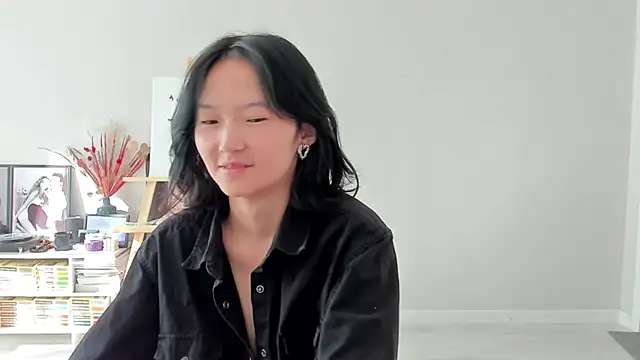 Snapshot of ailey_chao chatting on 05.13.26 ailey chao online show from 05.13.26