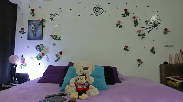 1lovelygirls online show from 12.16.24