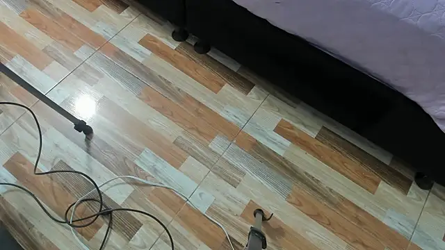 1lovelygirls online show from 03.17.25