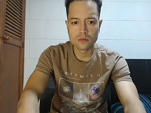 dimitriquiet05 online show from 03.21.26