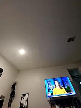 Just2much online show from 10.20.25