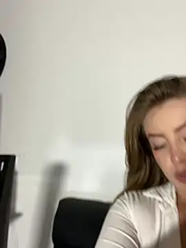 cheryl cc online show from 04.26.26