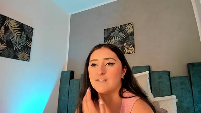 Kathia Morelli online show from 05.07.26