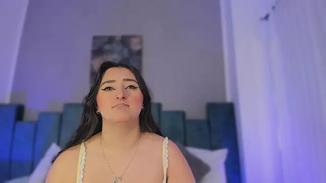 Snapshot of Kathia_Morelli chatting on 07.15.26 Kathia Morelli online show from 07.15.26