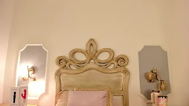 Sara  Williams online show from 02.24.25