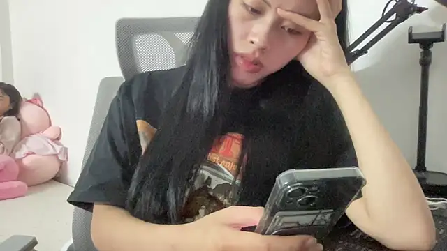 Louis Baby online show from 12.05.25