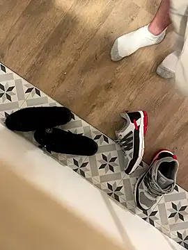 Snapshot of dimitriei chatting on 12.09.24 dimitriei online show from 12.09.24