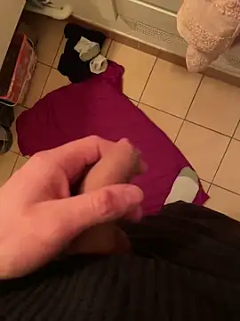 Snapshot of dimitriei chatting on 03.14.25 dimitriei online show from 03.14.25