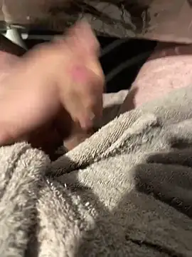 Snapshot of dimitriei chatting on 11.04.25 dimitriei online show from 11.04.25