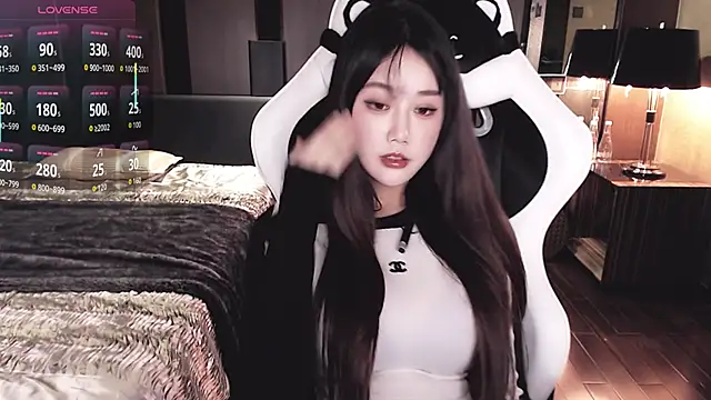 Cartier-  Daji- online show from 10.26.25