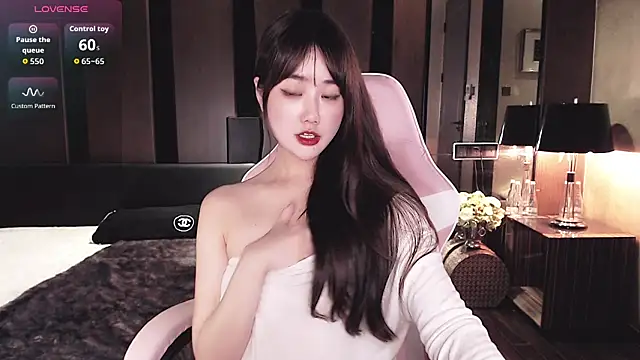Snapshot of Cartier-__Daji- chatting on 07.28.26 Cartier- Daji- online show from 07.28.26