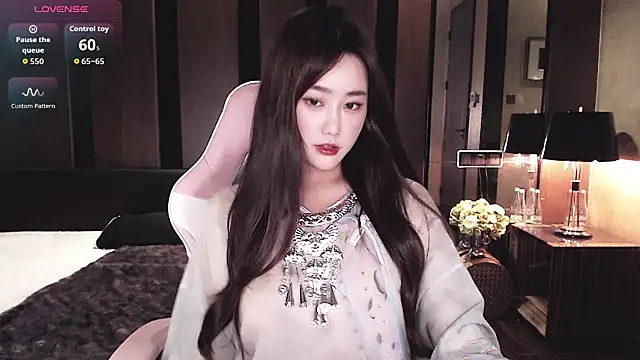 Snapshot of Cartier-__Daji- chatting on 07.30.26 Cartier- Daji- online show from 07.30.26