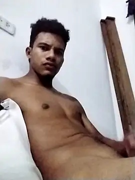 Snapshot of Gutierrez6383 chatting on 03.06.25 Gutierrez6383 online show from 03.06.25