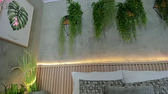 Lana Lann online show from 02.10.25