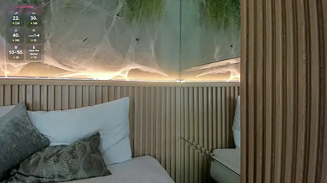 Lana Lann online show from 10.08.25