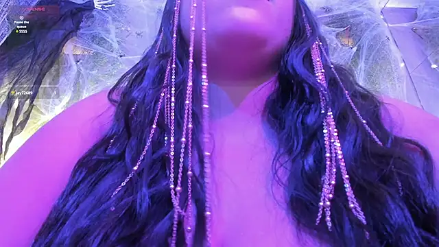 Lana Lann online show from 10.26.25