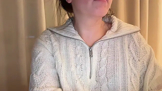 Snapshot of Sandysecret chatting on 02.11.26 Sandysecret online show from 02.11.26