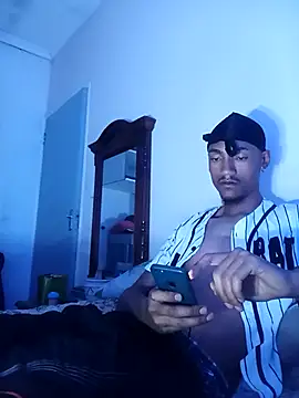 Snapshot of ZaddyBigDee chatting on 09.20.25 ZaddyBigDee online show from 09.20.25