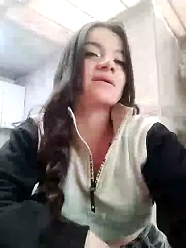 Snapshot of Alice_atm chatting on 12.24.24 Alice atm online show from 12.24.24