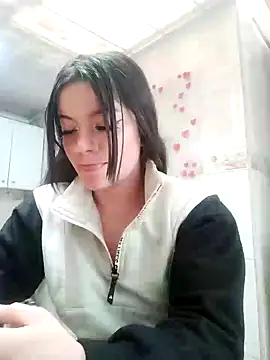 Snapshot of Alice_atm chatting on 12.24.24 Alice atm online show from 12.24.24