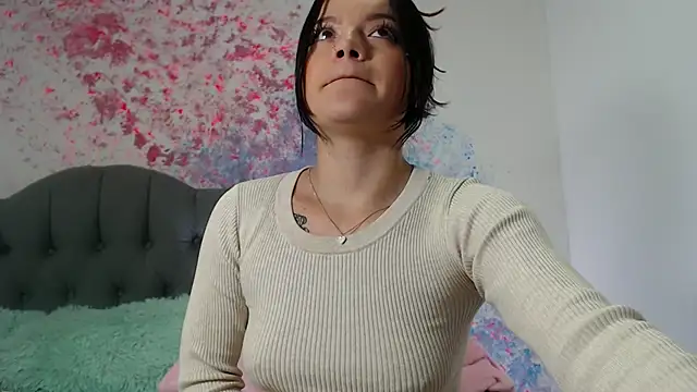Snapshot of Alice_atm chatting on 02.12.25 Alice atm online show from 02.12.25