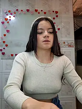 Snapshot of Alice_atm chatting on 03.06.25 Alice atm online show from 03.06.25
