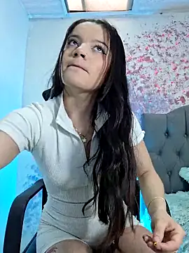 Snapshot of Alice_atm chatting on 03.18.25 Alice atm online show from 03.18.25