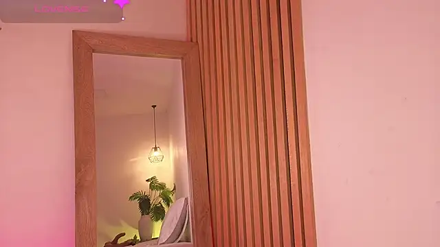 samanthaevanss1 online show from 05.04.26