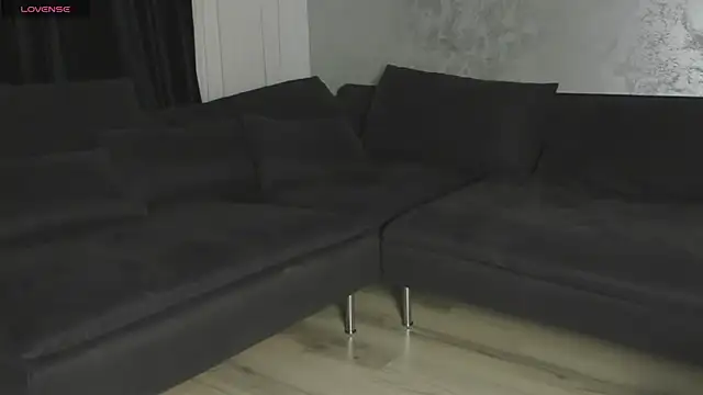 Snapshot of babykris chatting on 03.13.25 babykris online show from 03.13.25