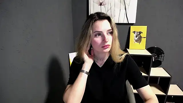 lady olivia  online show from 05.04.26
