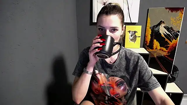Snapshot of lady_olivia_ chatting on 06.08.26 lady olivia online show from 06.08.26