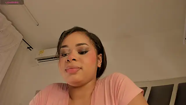 Samanntha Rose online show from 12.18.25