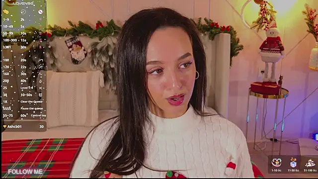 Snapshot of Lolly_Neal chatting on 12.23.25 Lolly Neal online show from 12.23.25