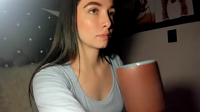 diana queen  online show from 12.04.25