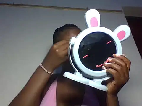 hot nina online show from 02.20.26